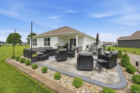 7902 Cordovan Cove Fort Wayne IN 46835