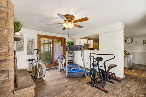 2021 S Walnut Street South Bend IN 46613