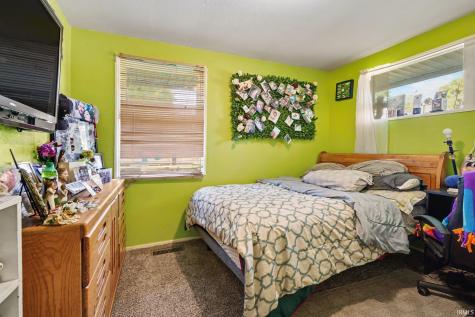 2021 S Walnut Street South Bend IN 46613