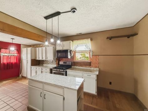 1251 W Jefferson Street Frankfort IN 46041