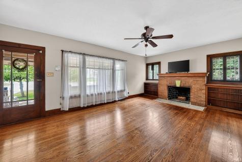 929 W Colfax Avenue South Bend IN 46601