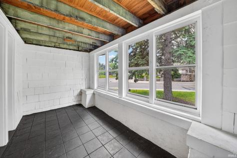 929 W Colfax Avenue South Bend IN 46601