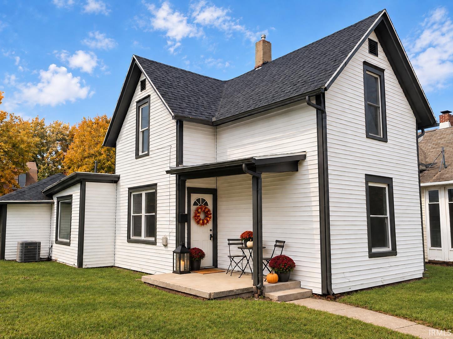 733 E Bronson Street South Bend IN 46601