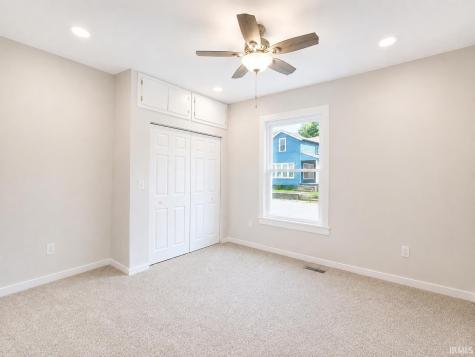 733 E Bronson Street South Bend IN 46601