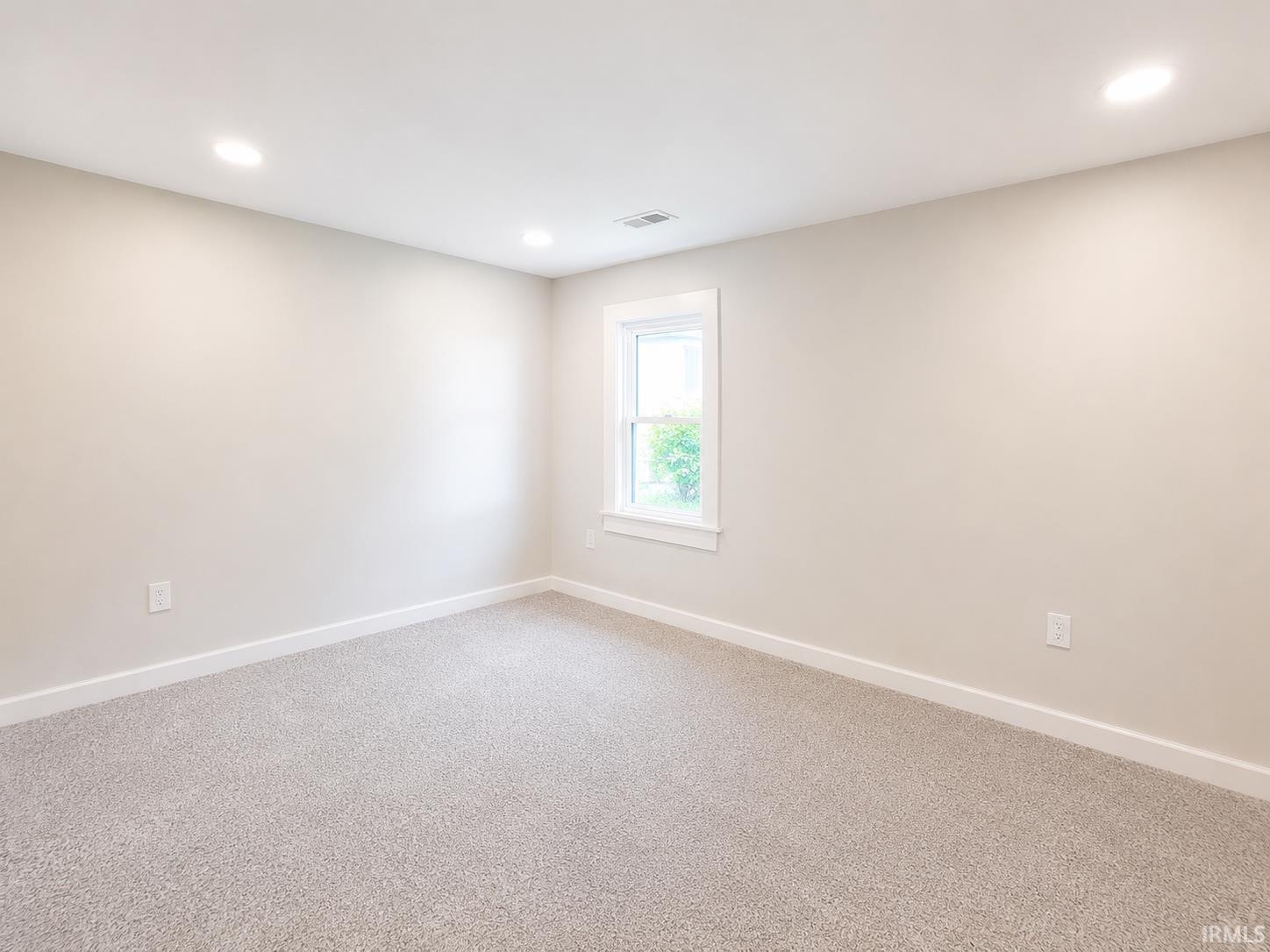 733 E Bronson Street South Bend IN 46601