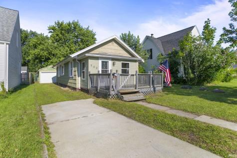 803 Carlton Street Mishawaka IN 46544