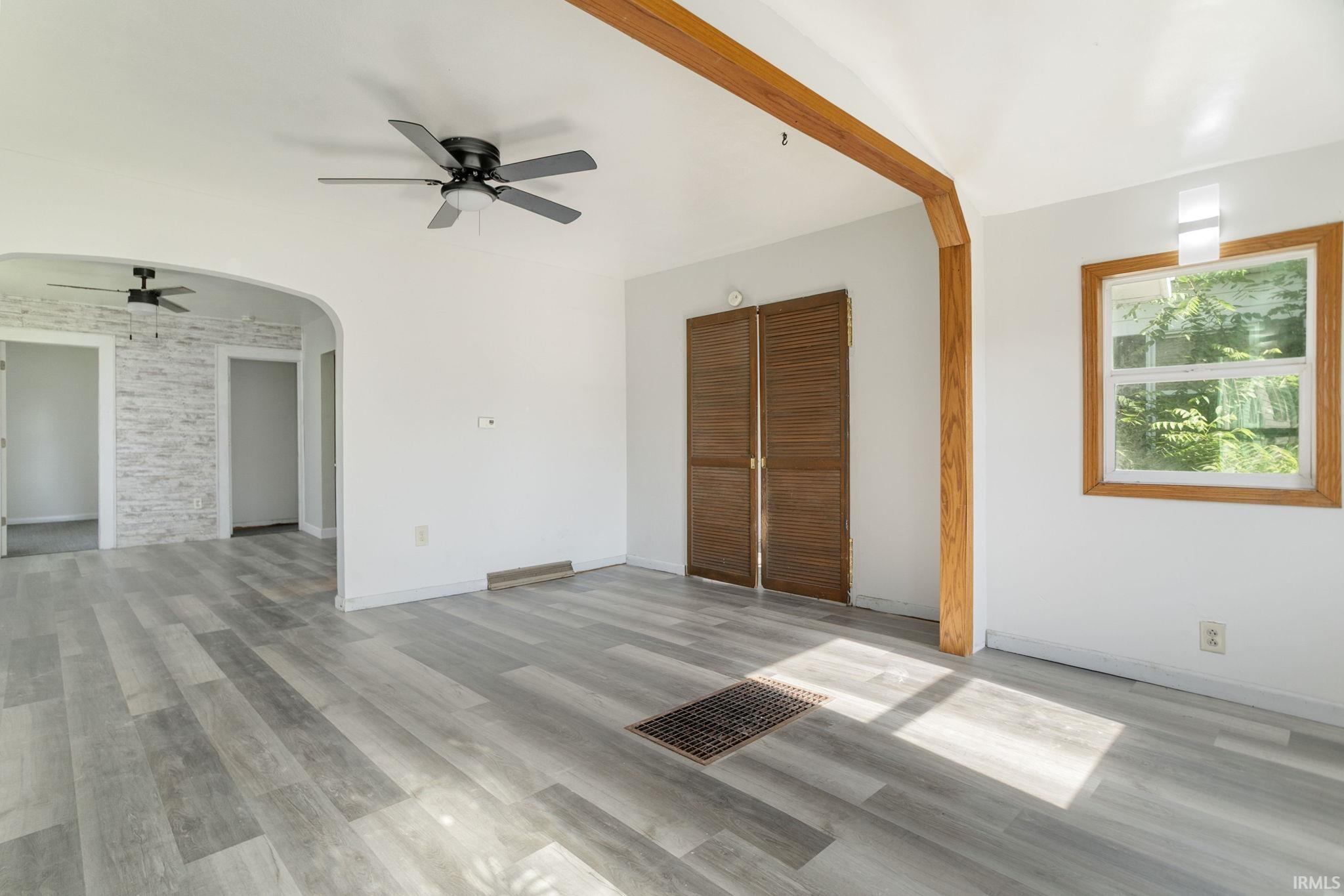 803 Carlton Street Mishawaka IN 46544
