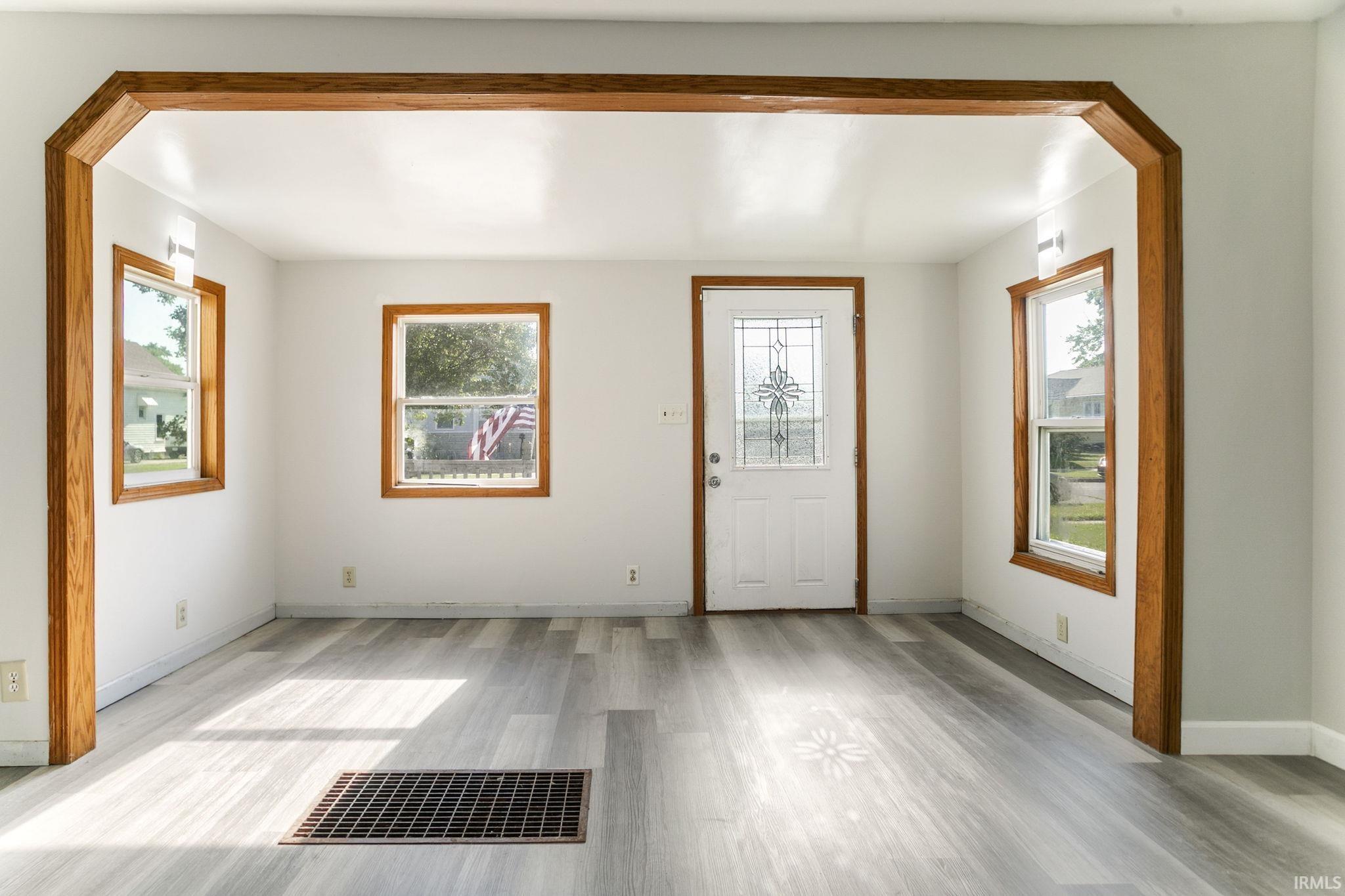 803 Carlton Street Mishawaka IN 46544