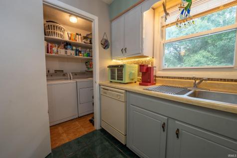 315 N Chandler Drive Ellettsville IN 47429