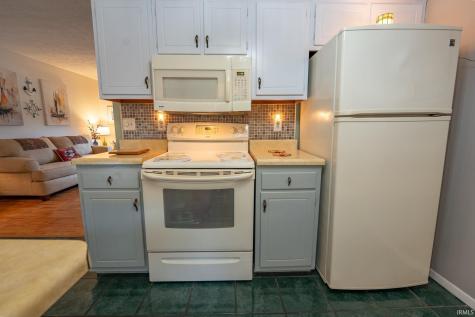 315 N Chandler Drive Ellettsville IN 47429