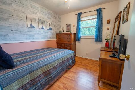 315 N Chandler Drive Ellettsville IN 47429