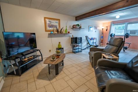 315 N Chandler Drive Ellettsville IN 47429