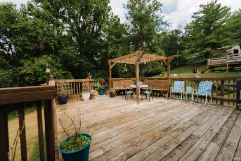 315 N Chandler Drive Ellettsville IN 47429