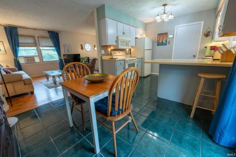 315 N Chandler Drive Ellettsville IN 47429