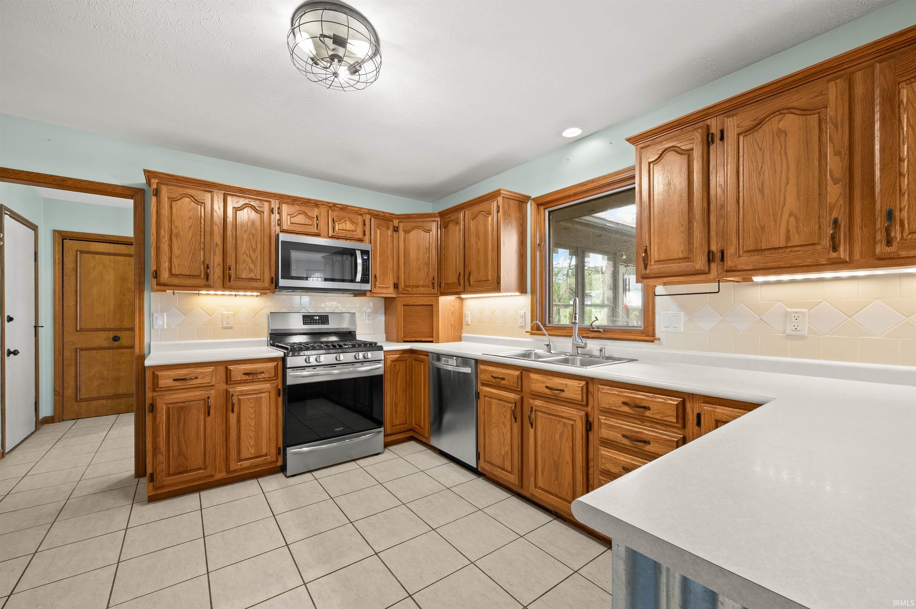 50690 Little John Lane Granger IN 46530