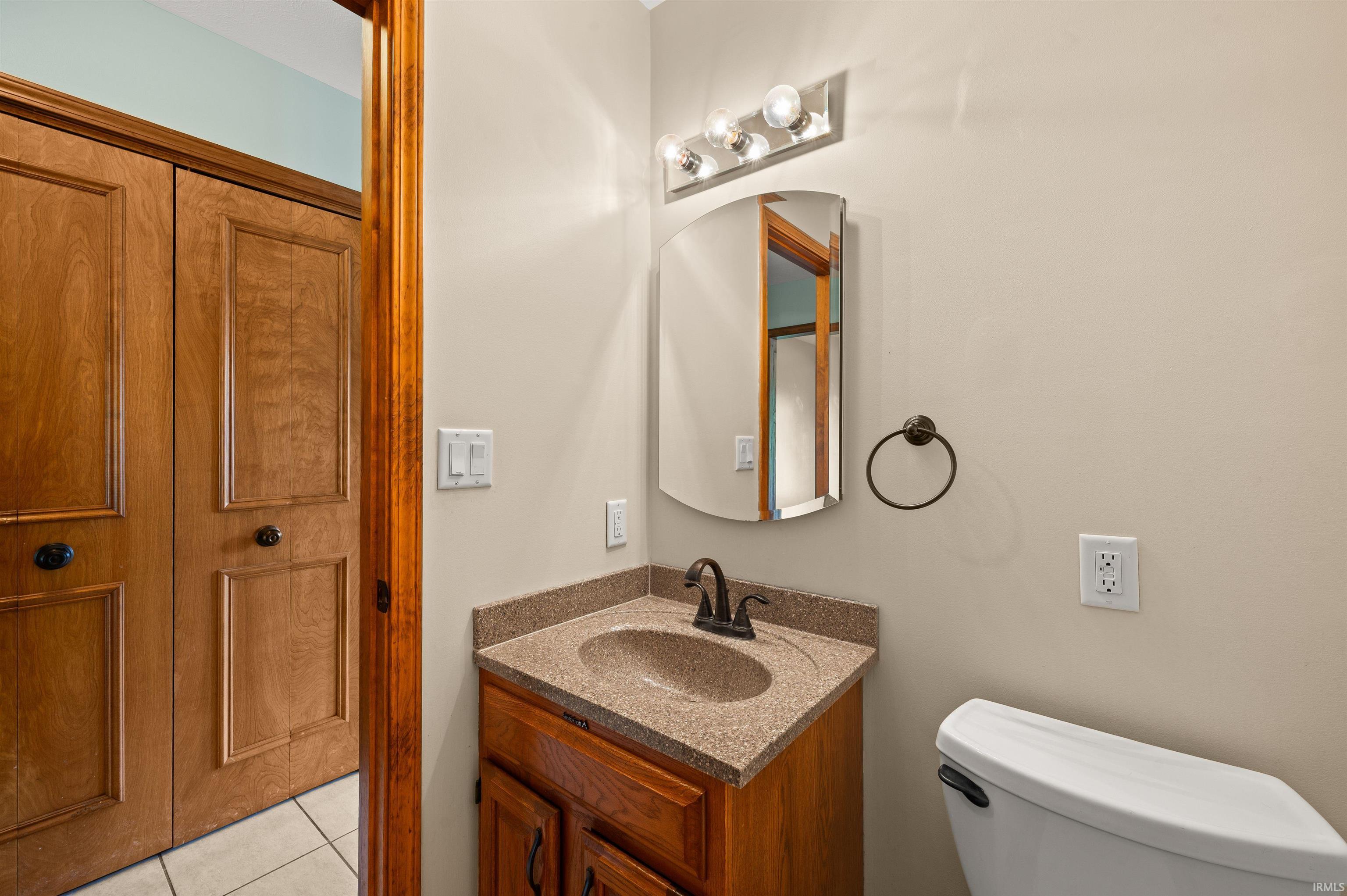 50690 Little John Lane Granger IN 46530