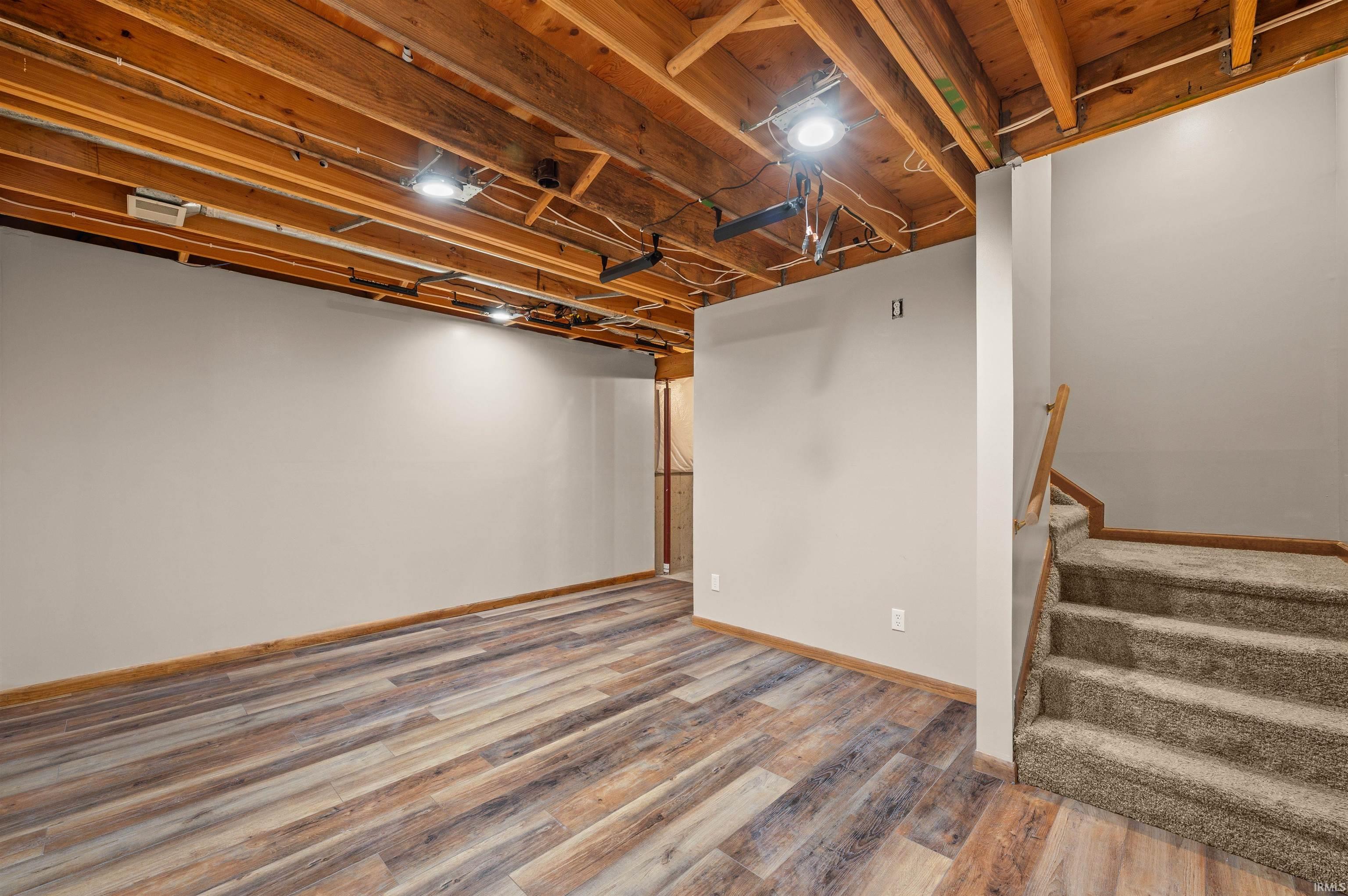 50690 Little John Lane Granger IN 46530