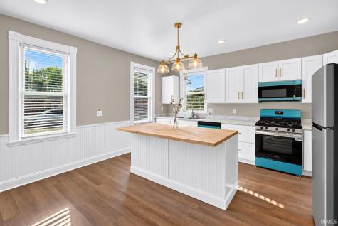 425 S 4th Street Vincennes IN 47591