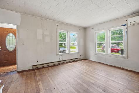 315 W Oak Street Butler IN 46721