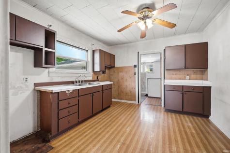 315 W Oak Street Butler IN 46721