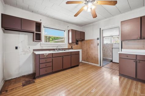 315 W Oak Street Butler IN 46721