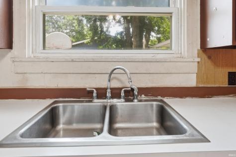 315 W Oak Street Butler IN 46721