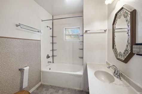 315 W Oak Street Butler IN 46721
