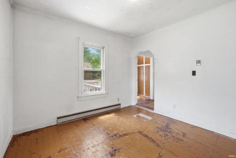 315 W Oak Street Butler IN 46721