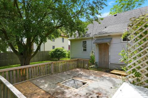 315 W Oak Street Butler IN 46721