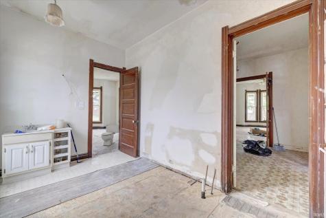 114 W Temperance Street Ellettsville IN 47429