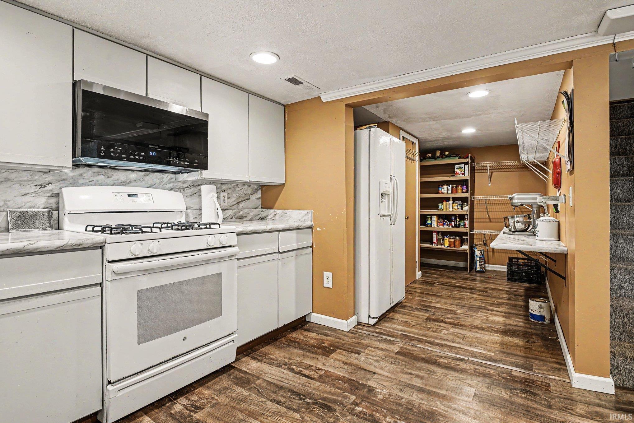 64622 County Road 33 Goshen IN 46526
