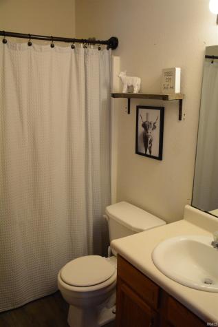 5643 N Bluegrass Circle Lafayette IN 47905