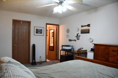 5643 N Bluegrass Circle Lafayette IN 47905