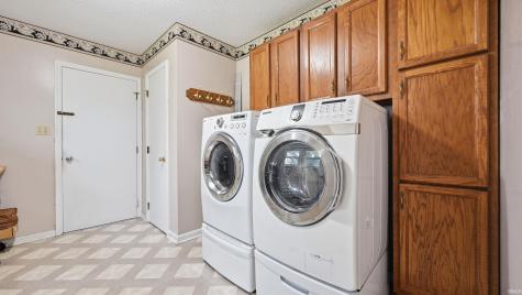 2609 W Riggin Road Muncie IN 47304