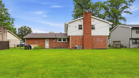2609 W Riggin Road Muncie IN 47304