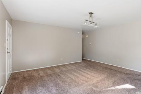 4611 Dutchess Lane Fort Wayne IN 46835