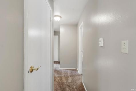 4611 Dutchess Lane Fort Wayne IN 46835