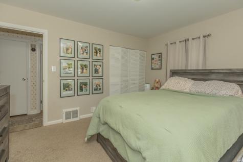 1811 Conlin Avenue Evansville IN 47714