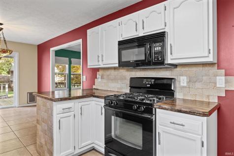 204 Stockbridge Lane Lafayette IN 47909
