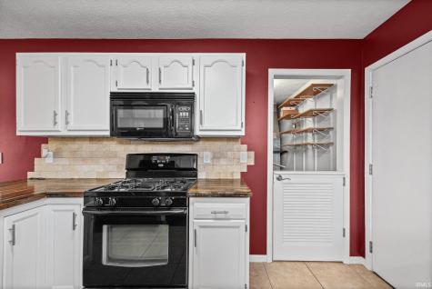 204 Stockbridge Lane Lafayette IN 47909