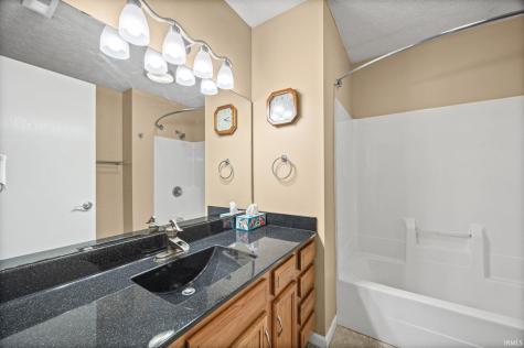 204 Stockbridge Lane Lafayette IN 47909