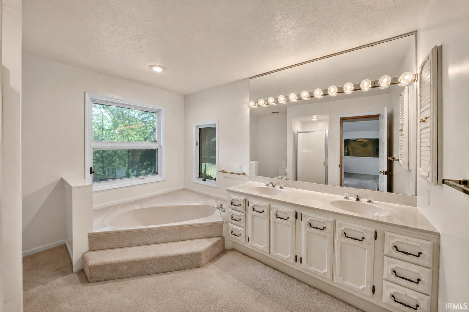 17130 Ridgefield Court Granger IN 46530