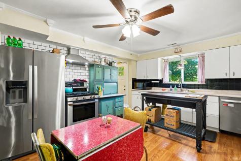 52579 Shellbark Avenue South Bend IN 46628
