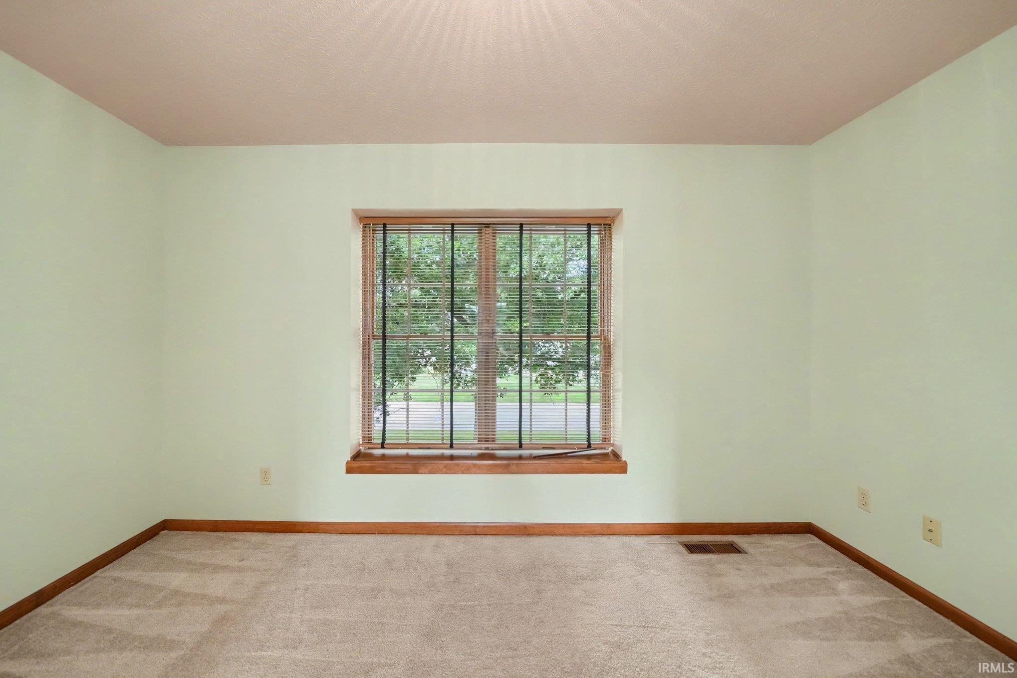 54720 Beaver Creek Trail Mishawaka IN 46545