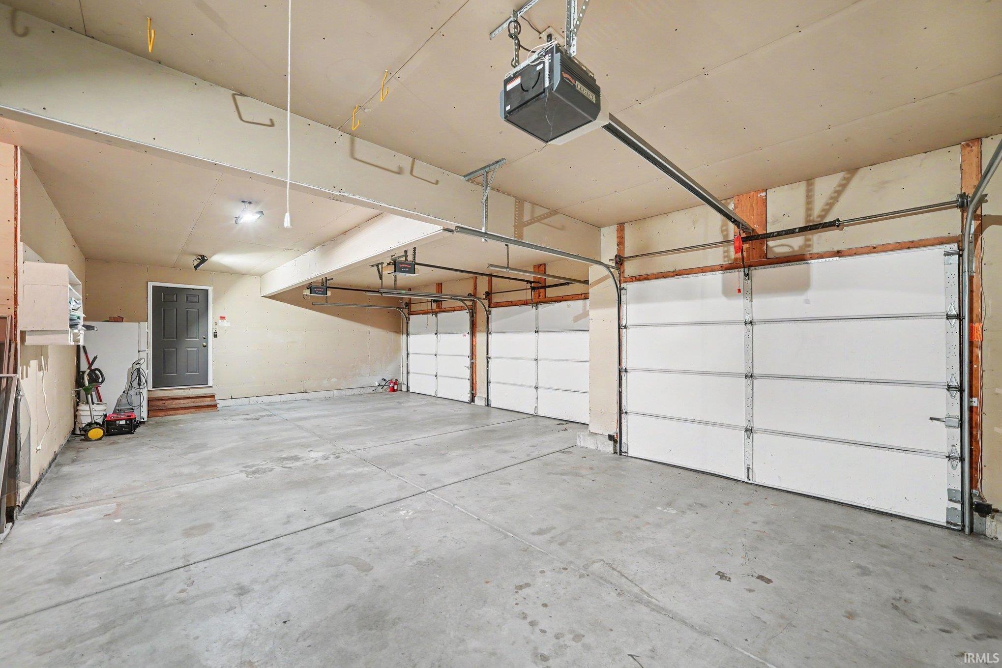 54720 Beaver Creek Trail Mishawaka IN 46545