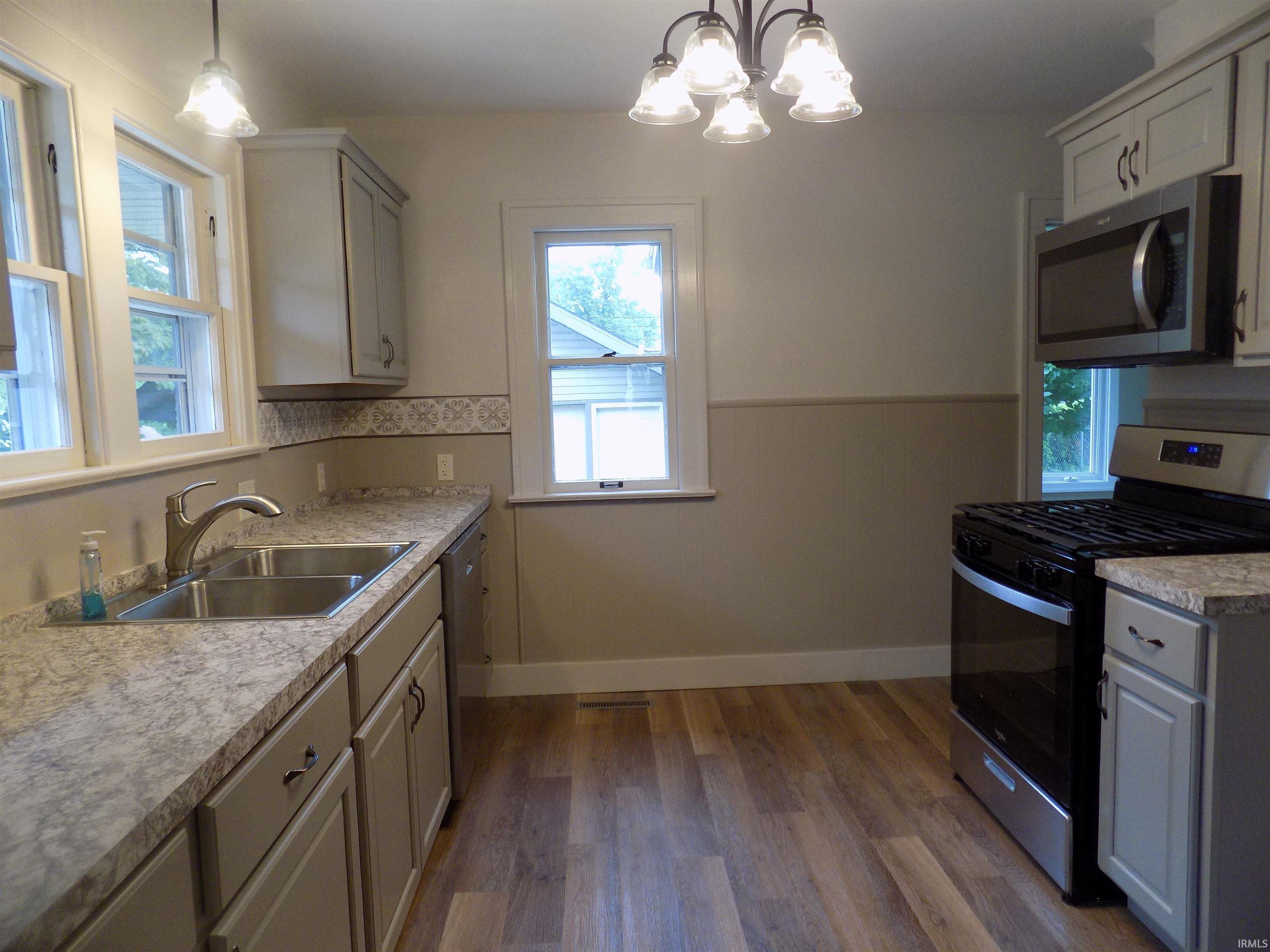 1211 Bower Street Elkhart IN 46517