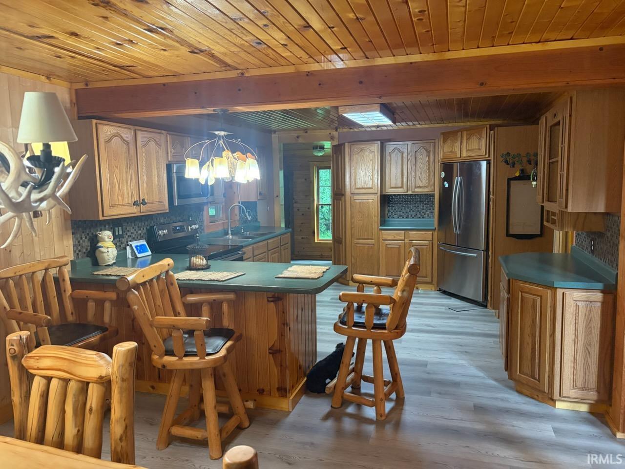 18440 12th Road Plymouth IN 46563