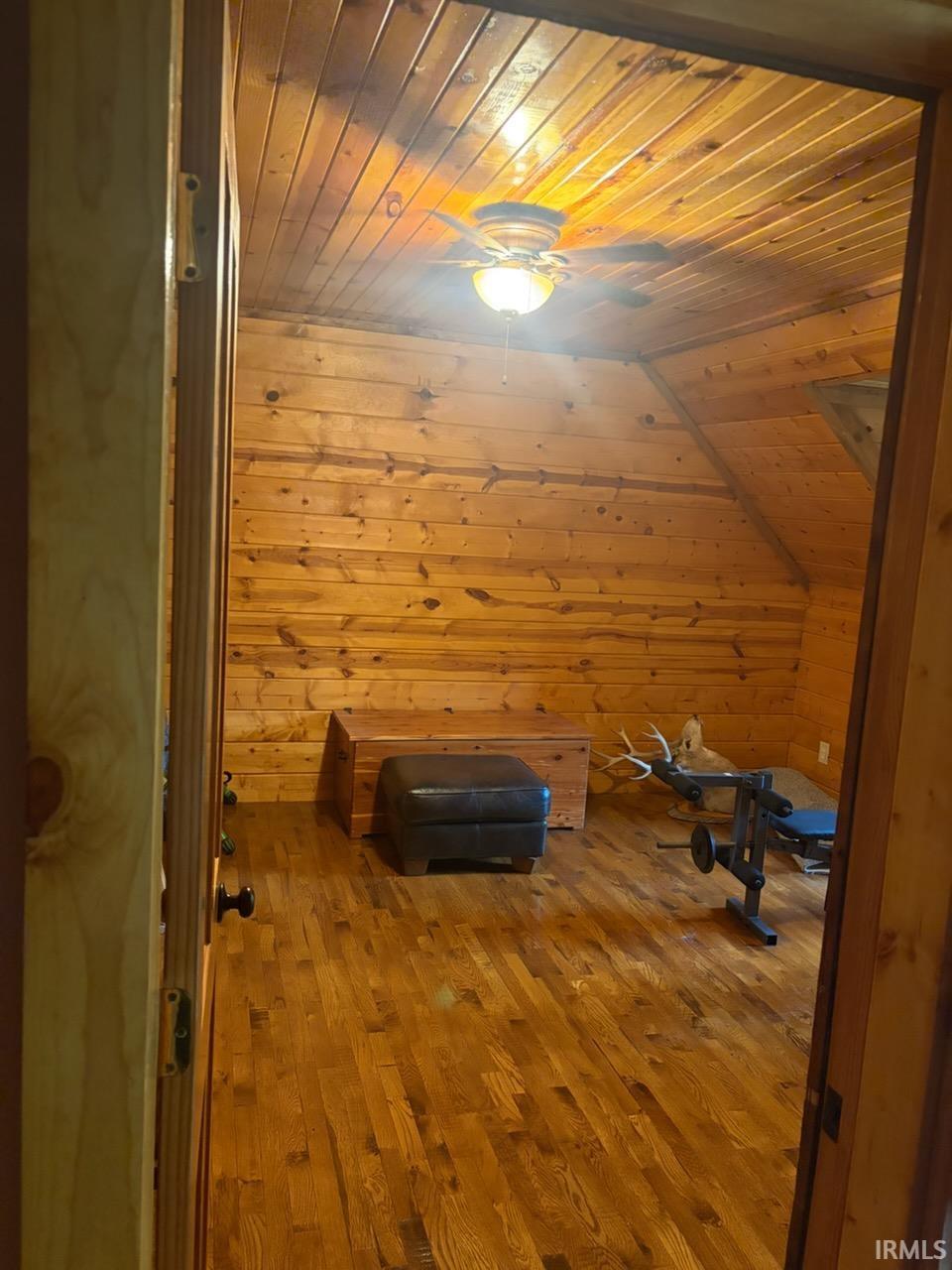 18440 12th Road Plymouth IN 46563