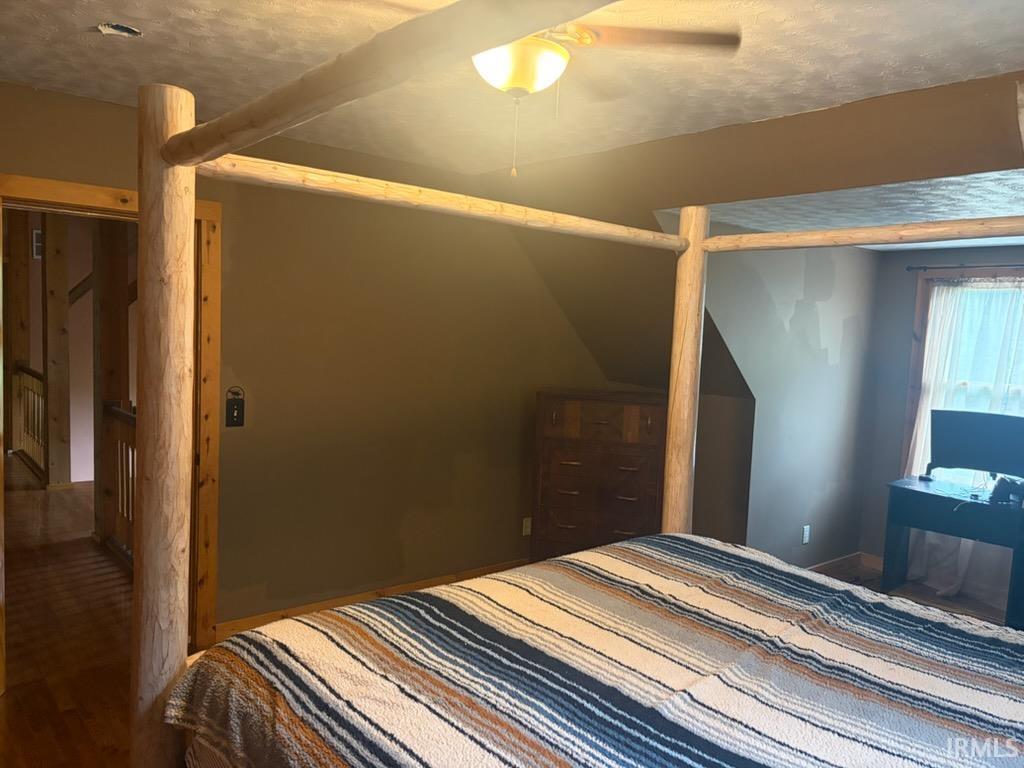 18440 12th Road Plymouth IN 46563