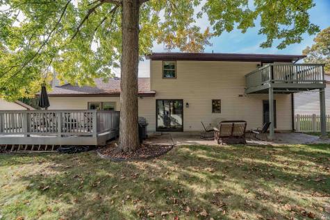 1927 Candlewick Court Fort Wayne IN 46804